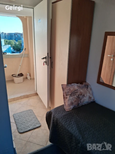 Стаи под наем за почивка или за работници на сезон, снимка 1