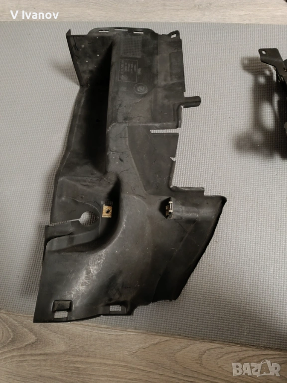 Преден десен панел Air Duct - Front Right BMW БМВ E63 E64 645ci, снимка 1