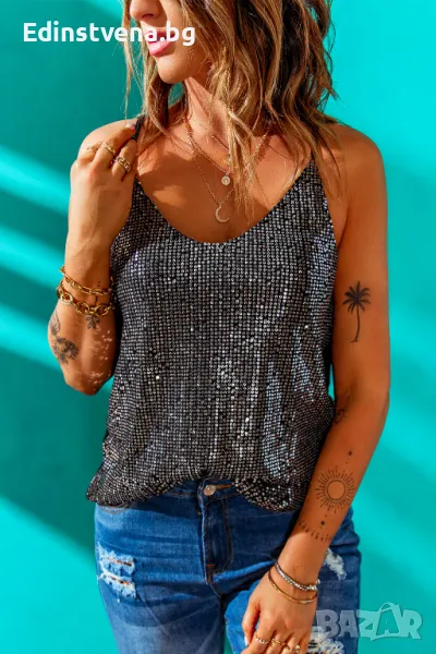 Дамски топ в черно с ефектни пайети, снимка 1
