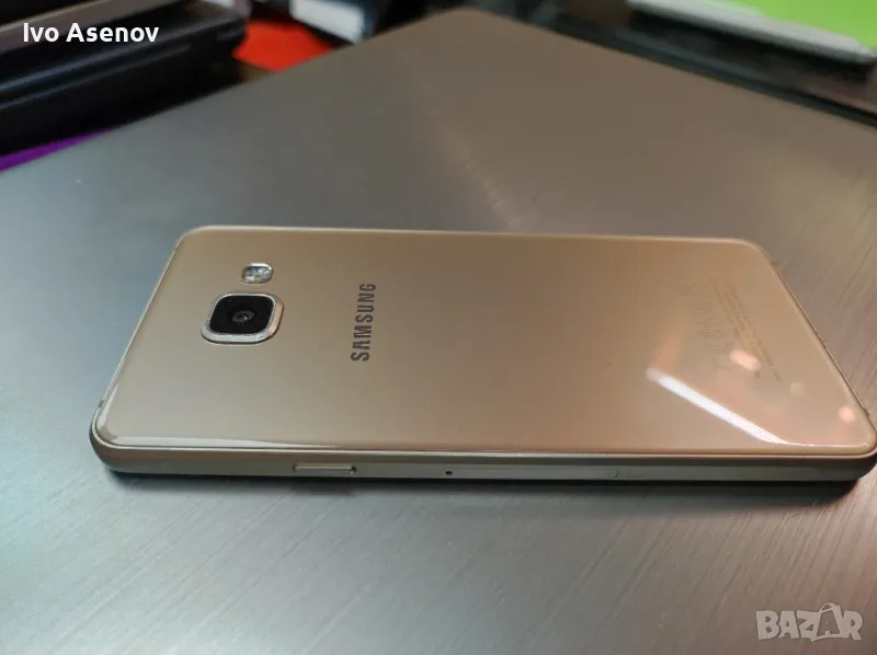 Samsung A3 gold нов, снимка 1