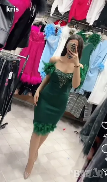 Рокля с пера , снимка 1