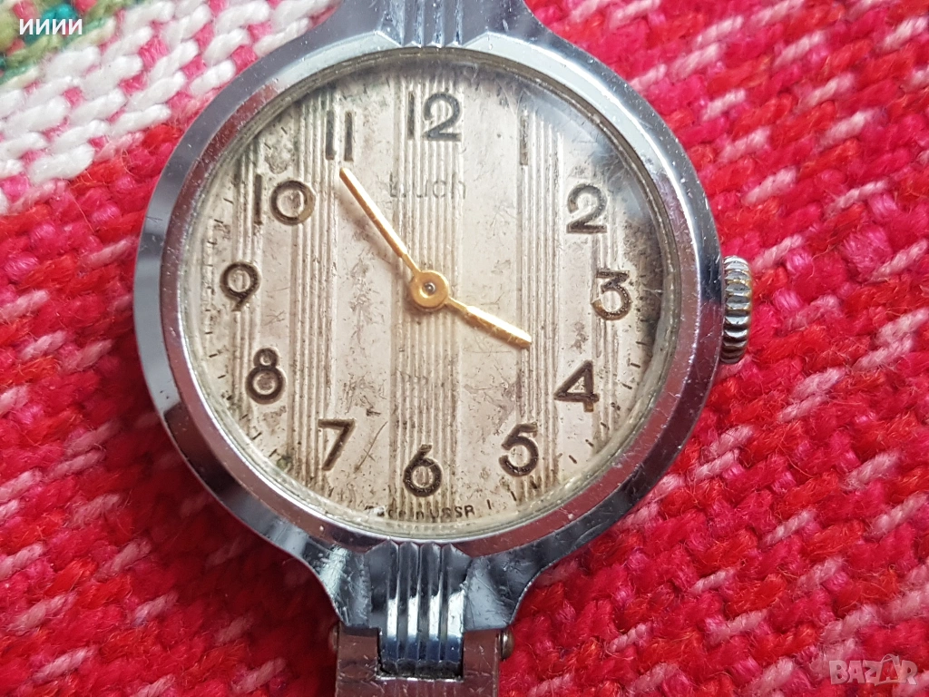 Дамски часовник Луч , снимка 1