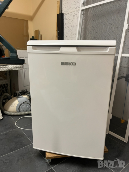 Хладилник Beko- 120 L, снимка 1