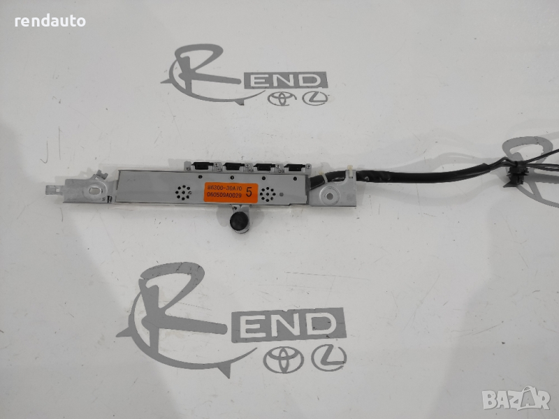 Антенен усилвател Lexus GS300 2005-2011 86300-30A70, снимка 1