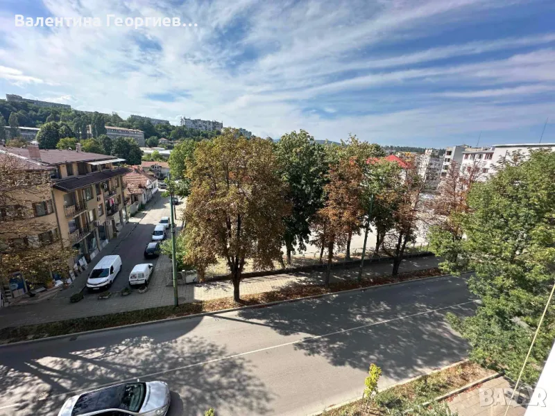 Продавам двустаен апартамент в гр. Габрово , снимка 1