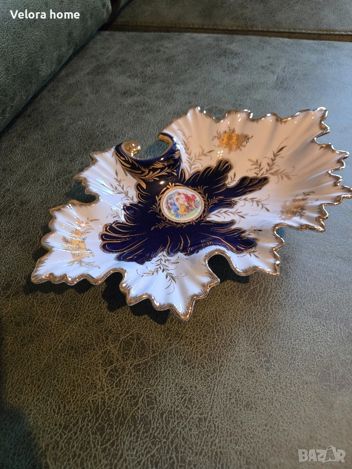 Чиния под формата на листо от ОРИГИНАЛЕН ЧЕШКИ КОБАЛТ, снимка 1