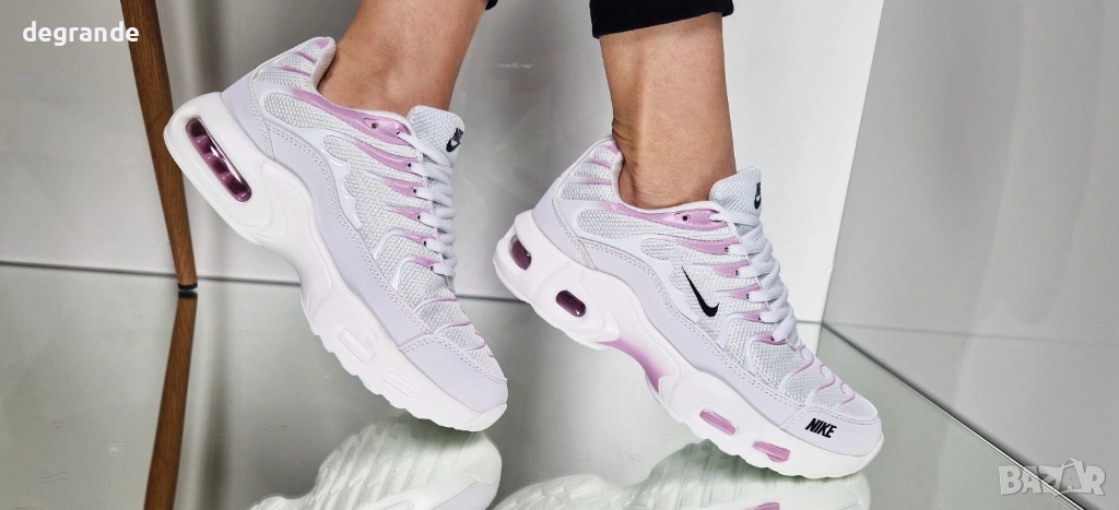 Дамски маратонки Nike, снимка 1