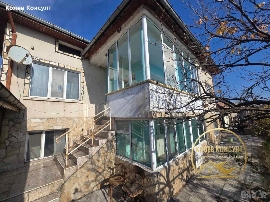 Продавам къща в град Гълъбово , снимка 1