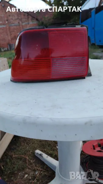 Ляв и десен стоп за Ford Escort, снимка 1