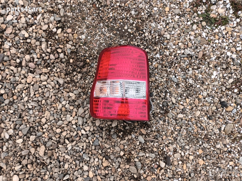 ляв стоп за киа карнивал кия 01 - 06 KIA CARNIVAL, снимка 1