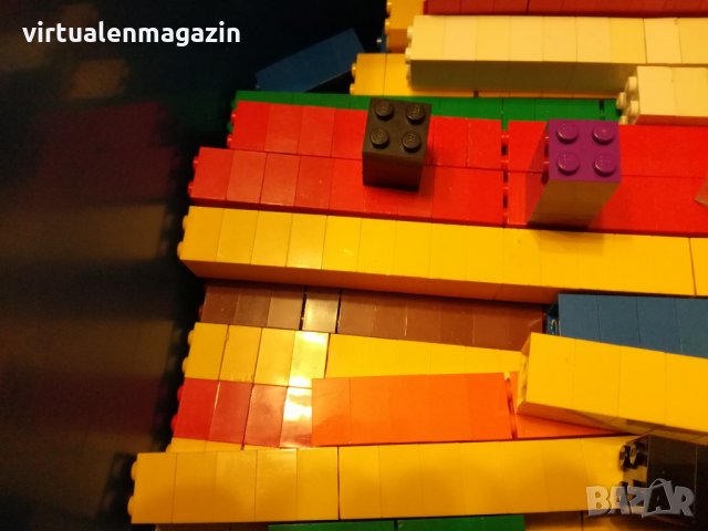 Lego тухлички номер 3003 - оригинални Лего части, снимка 3 - Колекции - 32537004