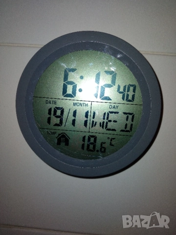 Часовник с календар и термометър AURIOL, снимка 3 - Други стоки за дома - 52461322