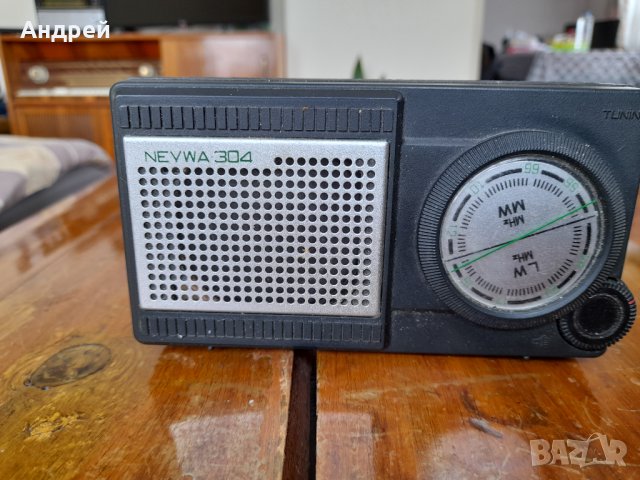 Старо радио,радиоприемник Neywa 304,Tento, снимка 2 - Други ценни предмети - 32312029