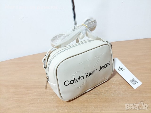 Calvin Klein дамска чанта в бежово Код 655, снимка 5 - Чанти - 43193871