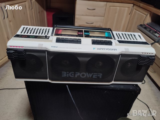 Радиокасетофон Eroica  ми, снимка 3 - Радиокасетофони, транзистори - 43643738