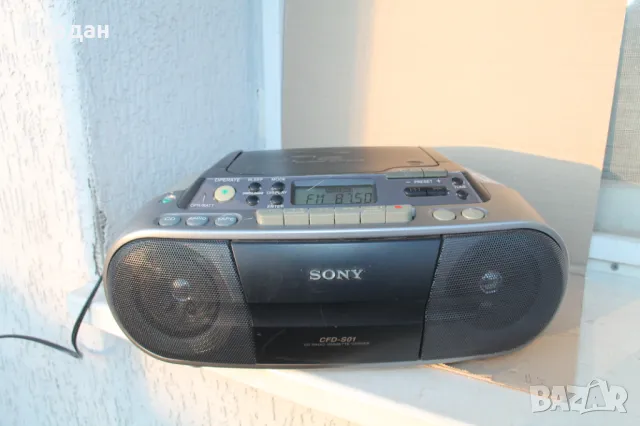 Радио ''Sony CFD S01''