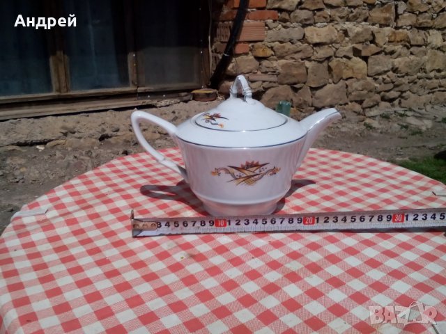 Порцеланов чайник #2, снимка 3 - Антикварни и старинни предмети - 28607792