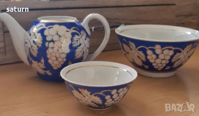 порцеланов сет грозде и злато