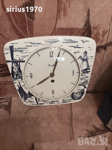 холандски стенен часовник механичен