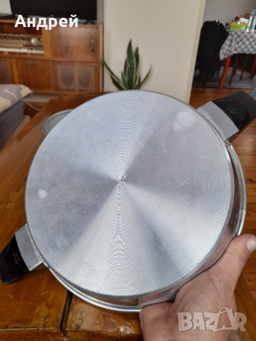 Стар алуминиев тиган,тенджера, снимка 6 - Антикварни и старинни предмети - 32550857