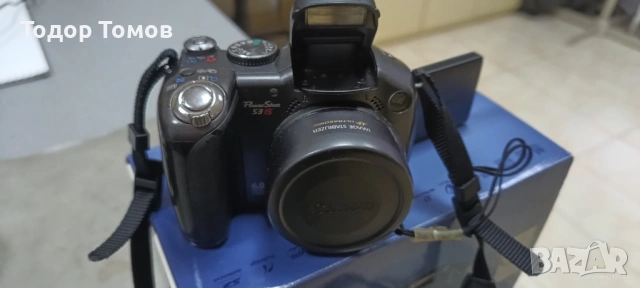 Фотоапарат Canon