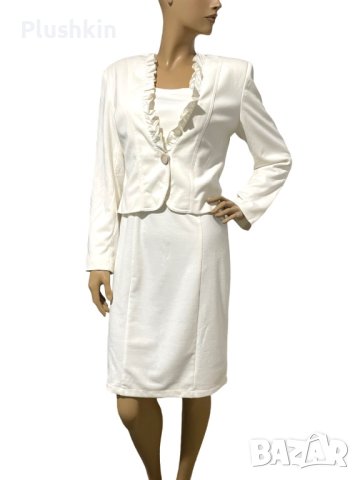 Нов дамски костюм M/L