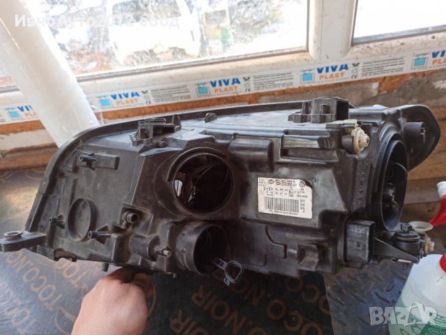 Фар десен оригинален vw caddy 15-20г, снимка 4 - Части - 38263397