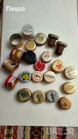 Стари капачки, снимка 4 - Антикварни и старинни предмети - 44011935