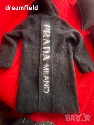 Дамско палто PRADA / Прада , с качулка-  вълна, снимка 7 - Палта, манта - 53328362