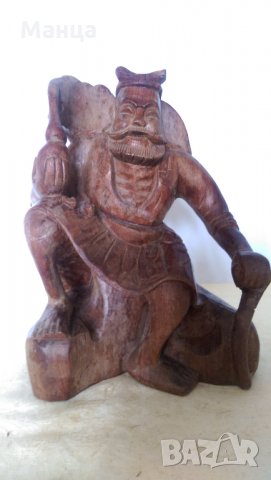 Азиатска дървена статуетка, снимка 1 - Антикварни и старинни предмети - 26575036