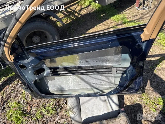Предна дясна врата сина Мерцедес Mercedes W221 , снимка 4 - Части - 49967436