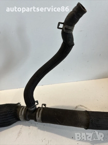 Воден маркуч тръба за Jeep Grand Cherokee 3.0 Crd (2012), снимка 2 - Части - 53521009