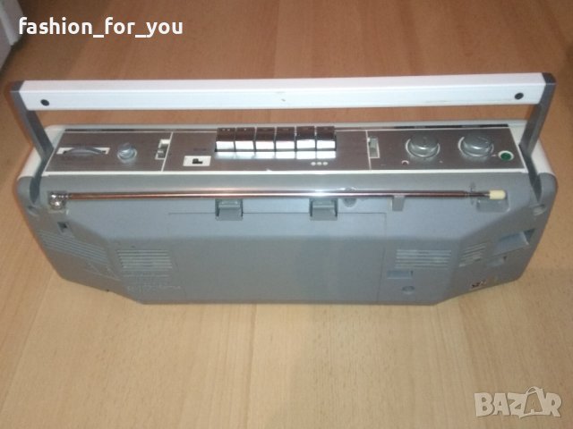 Радиокасетофон Sony CFS-210L, снимка 3 - Радиокасетофони, транзистори - 43899627