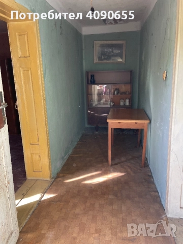 Продава се къща, снимка 11 - Къщи - 51915543