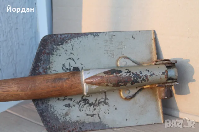 Немска военна лопата , снимка 3 - Антикварни и старинни предмети - 48757668