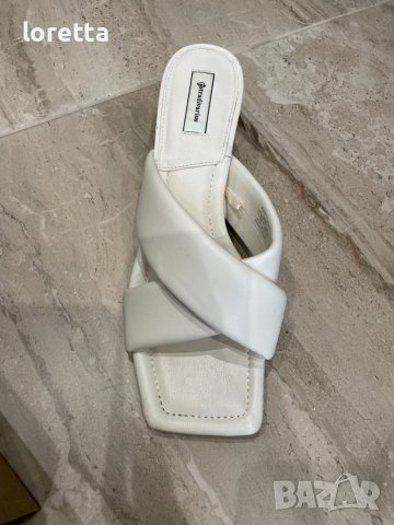 Stradivarius чехли, снимка 2 - Чехли - 37756554