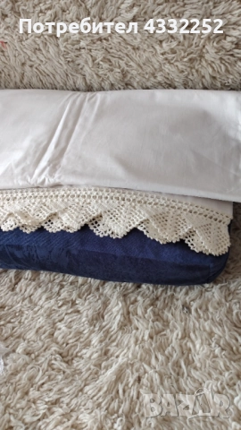 Долен спален чаршаф с дантела ръчно плетена