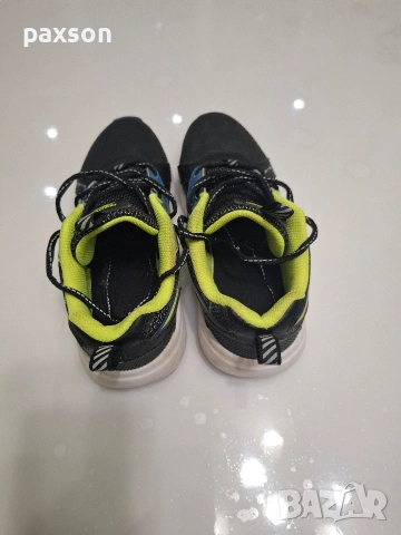 Детски маратонки Reebok, номер 37, снимка 3 - Детски маратонки - 53445290