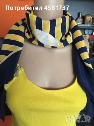 Копринен шал Etienne Aigner, снимка 5 - Шалове - 52010344