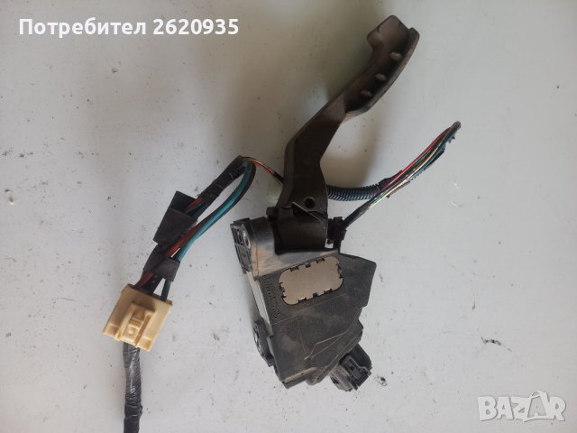 Педал газ 871100D010 Тойота ярис 2008 г, снимка 2 - Части - 44130227