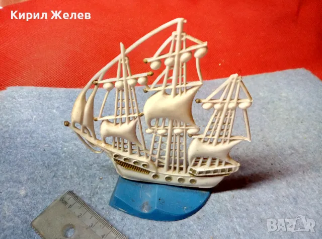 Стар КОЛЕКЦИОНЕРСКА РУСКА ИГРАЧКА ПЛАТНОХОД КОРАБ ВЕТРОХОД от СССР ПЕРИОД 47621