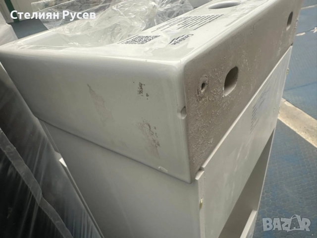 1607 cerastyle шкаф с мивка за баня тоалетна -цена 220 лв  или 112,48 евро   тш - нов купен за 300 л, снимка 5 - Шкафове - 52037039