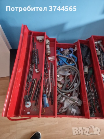 Метален куфар за инструменти  , снимка 7 - Куфари с инструменти - 53498284