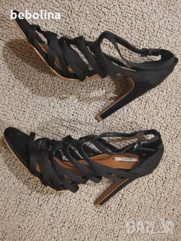 Zara сандали, снимка 2 - Дамски елегантни обувки - 34754322