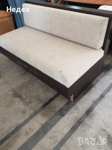 Продавам хотелско обзавеждане