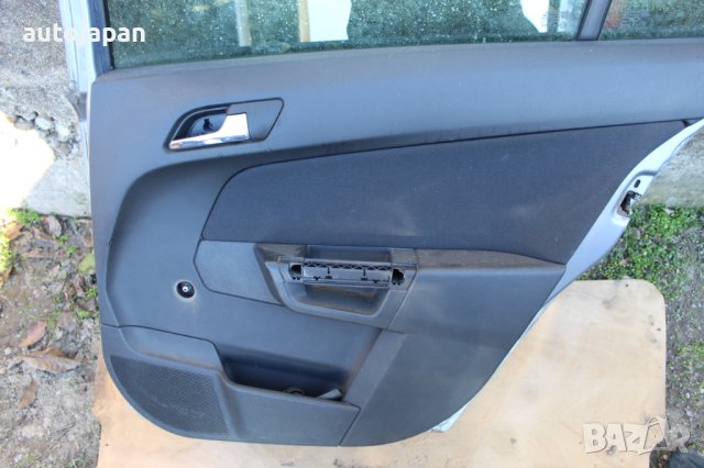 Задна дясна врата Опел астра х комби 07г Opel astra h kombi 2007, снимка 3 - Части - 43634895