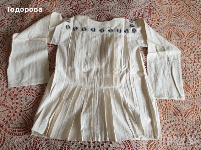 Автентична къса риза от народна носия, снимка 4 - Антикварни и старинни предмети - 43044723