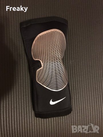 Наколенка nike pro 