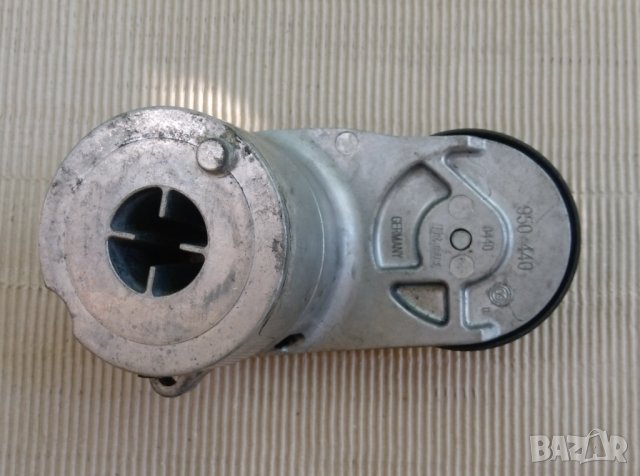 обтяжна ролка Audi A6 C5 бензин, снимка 8 - Части - 37034459