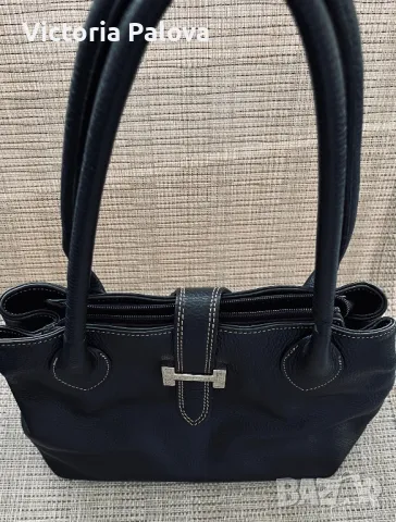 Модерна италианска кожена чанта с две дръжки, снимка 14 - Чанти - 49623462